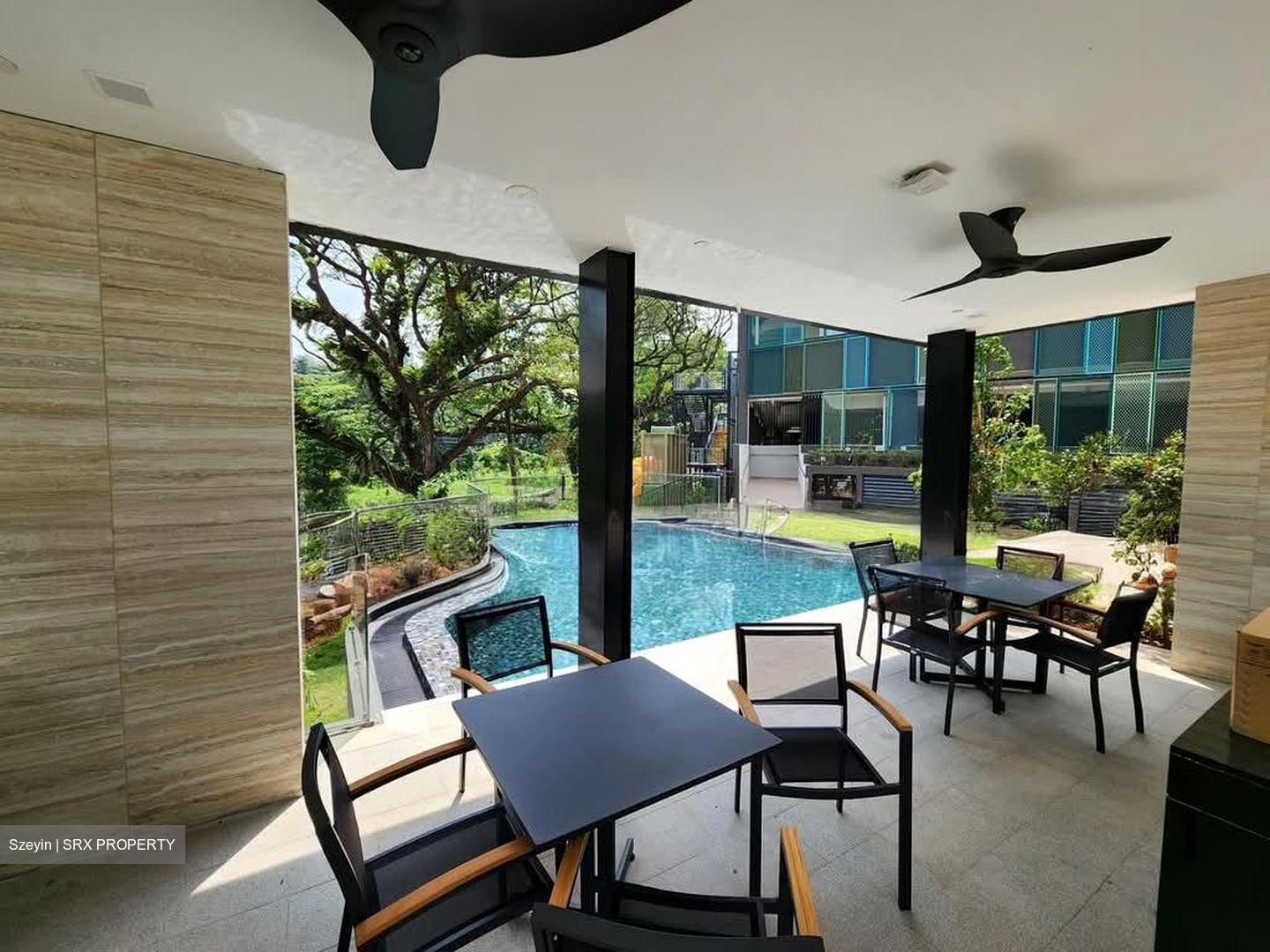 Avenue South Residence (D3), Apartment #579793611